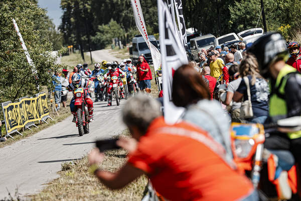 Germany takes early lead in FIM Enduro Vintage Trophy with Day One win