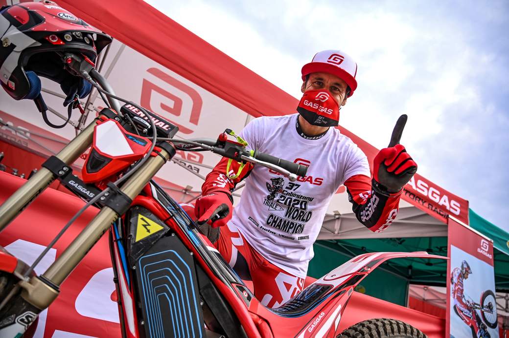 Trial E Crowned King Cabestany Fim